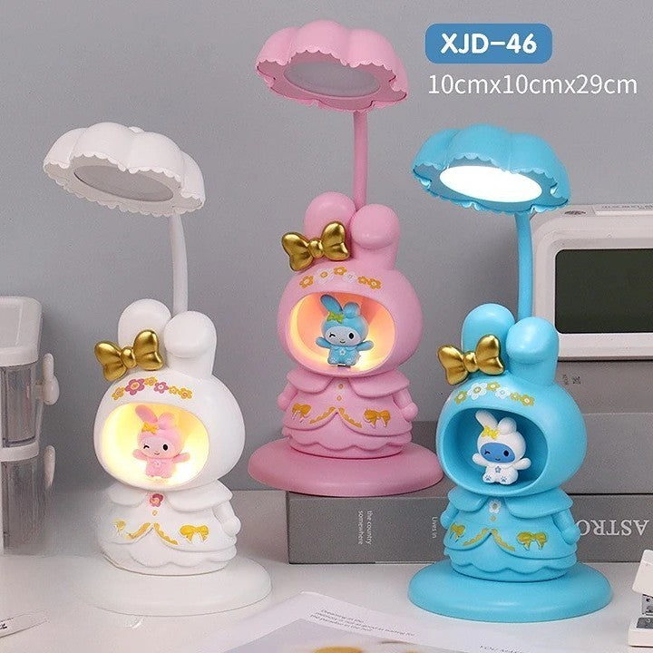 Lampa de Veghe, Vivimall, cu Ascutitoare de Creioane, 2 Functii de Lumina, de Birou si de Veghe, Model Iepuras, Incarcare USB 10 x 29 cm, Multicolor - vivimall.ro