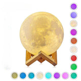 Lampa de veghe in forma de luna 3D Moon Light Multicolor, alimentare baterii, stand plastic inclus, 8 cm, Vivimall - vivimall.ro