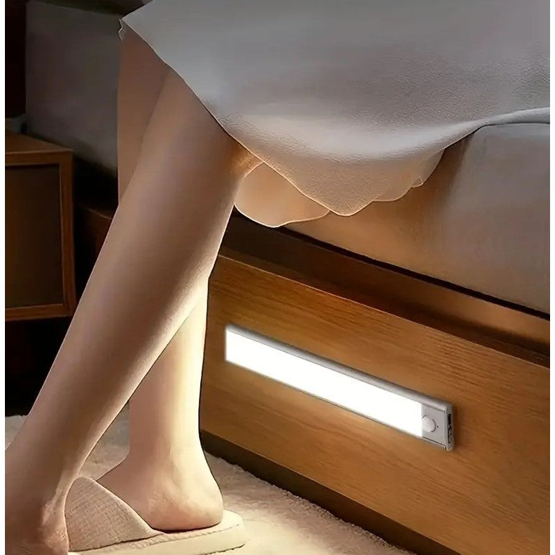 Lampa Led Cu Senzor De Lumina Si Miscare 20 Cm Intensitate Reglabila, Suport Magnetic, 34 Led-Uri, 71.49Lm, Acumulator 450Mah Cu Reincarcare Prin Usb-C, Pentru Bucatarie, Hol, Dressing, Garaj - vivimall.ro