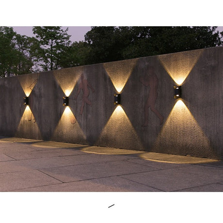 Lampa Solara Led Bidirectionala Bicolora, Comutator Culoare Led, Ip65, Rezistent La Apa, Baterie 1.5 V, 400Mah, 2 Led-Uri, 13.5 X 9 Cm, Material Abs, Multicolor - vivimall.ro