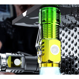 Lanterna cu 3 Nuclee Led, Vivimall, Incarcare USB, Autonomie 4-20h, Raza Maxima 100-200 m, 5W, 4 x 4 x 9 cm, Suport de Agatat, Fund Magnetic, Galben/Verde - vivimall.ro