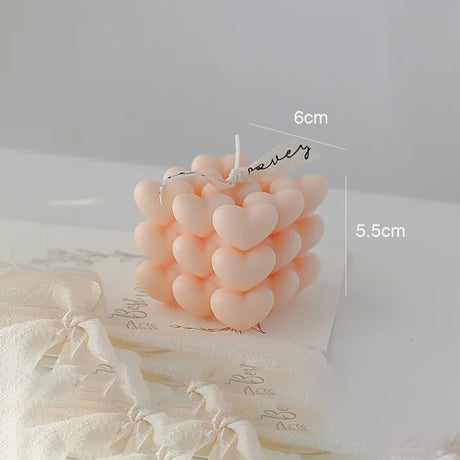 Lumanare Parfumata Decorativa, Vivimall, Model Abstract Cub din Inimioare, Lumanare pentru Diferite Ocazii, 6 x 5.5 cm, Aroma de Portocala, Portocaliu - vivimall.ro