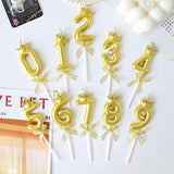 Lumanare pentru Tort Cifra 8, Model Coroana, Gold, Vivimall, Party - vivimall.ro