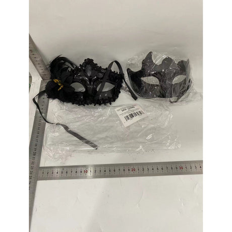 Set 2 Masti de Cuplu, Vivimall, pentru Carnaval, Bal Mascat, Marime Universala, Model Floare Laterala si Margele, Model Clasic, Negru texturat - vivimall.ro