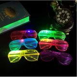 Ochelari de Petrecere cu LED, Vivimall, Model Grilaj, din Plastic, 3 Moduri de Iluminat, Marime Universala, Multicolor - vivimall.ro