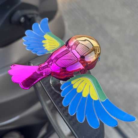 Ornament Decorativ Auto, Flippy, Model Pasare Zburatoare pentru Moto/Auto, din plastic Rezistent, 14.5 x 8 x 5, Mov/Multicolor