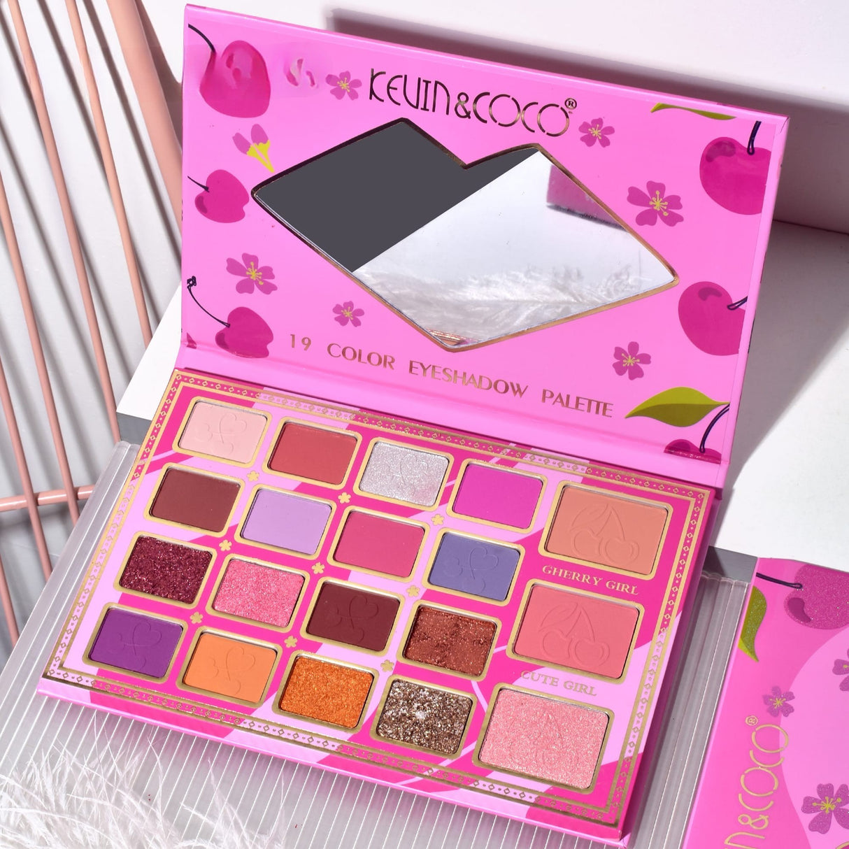 Paleta De Machiaj Cherry Blossom | BlossomCherry - vivimall.ro