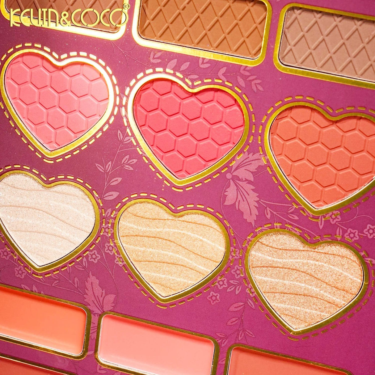 Paleta de Machiaj tip Carte, Kevin&Coco, Model Flowers, 82 Nuante, Paleta All-in-One, Farduri, Blush si Iluminatoare, 16.3x22.4x2.5 cm, Multicolor - vivimall.ro