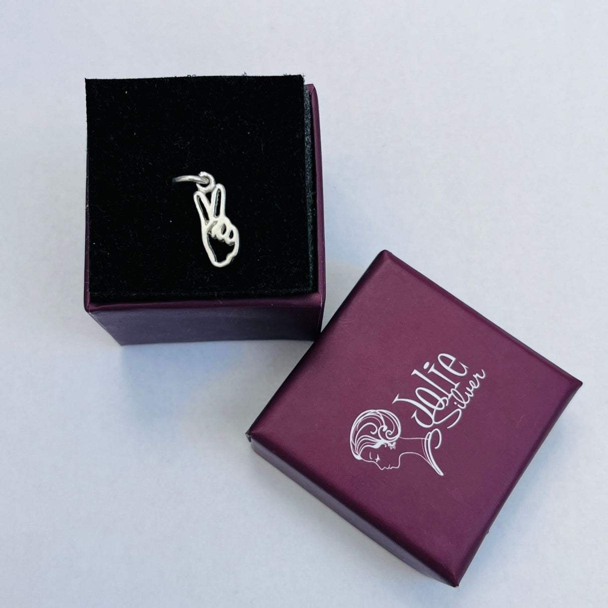 Pandantiv, Jolie Silver, Argint 925, Model Semnul Pacii, 19 x 16 mm, 0.9 g - vivimall.ro