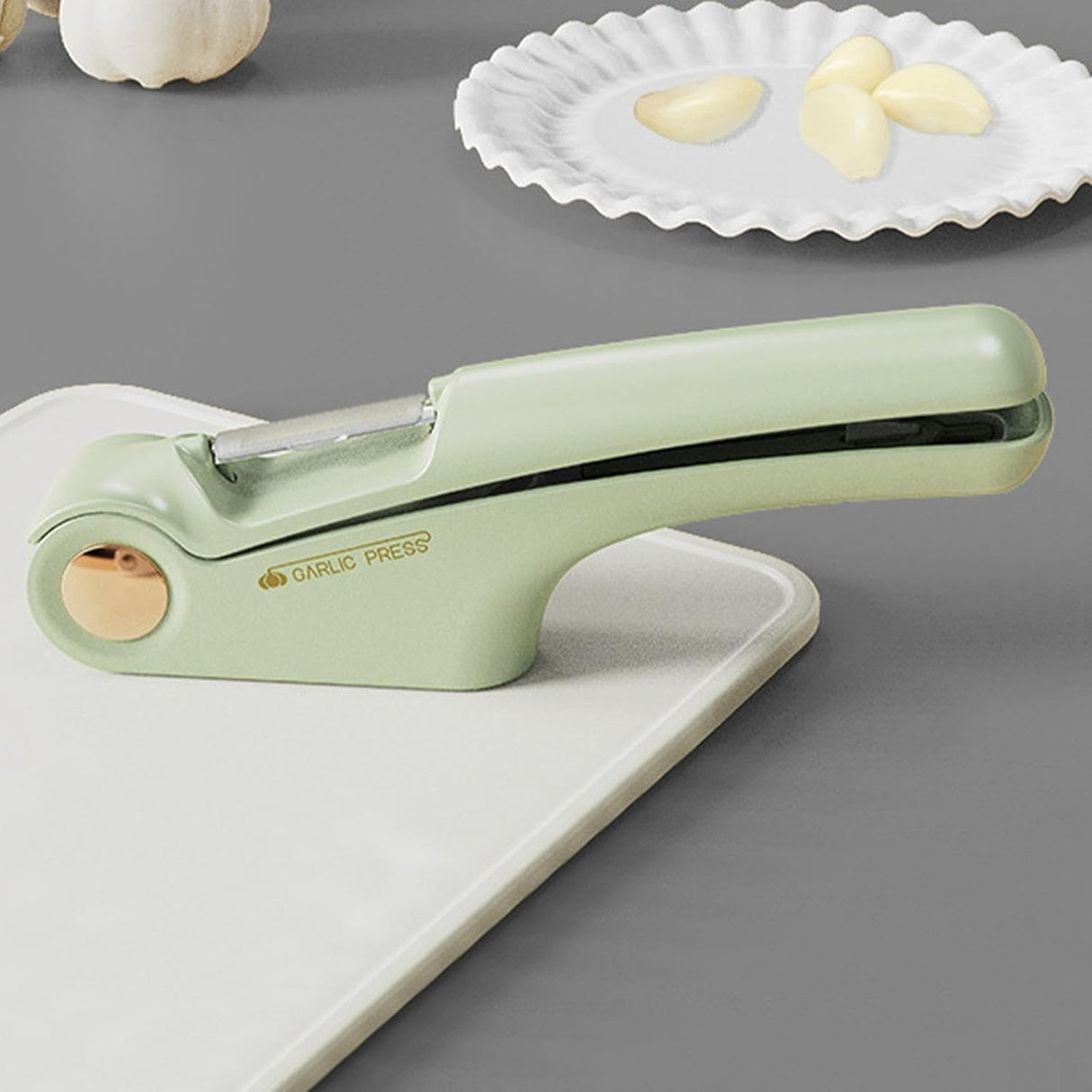 Presa Multifunctionala pentru Usturoi 4in1, Vivimall, Presa, Feliator, Desfacator de Borcane, Curatator Fructe/Legume, 22 x 8.8 cm, Verde - vivimall.ro