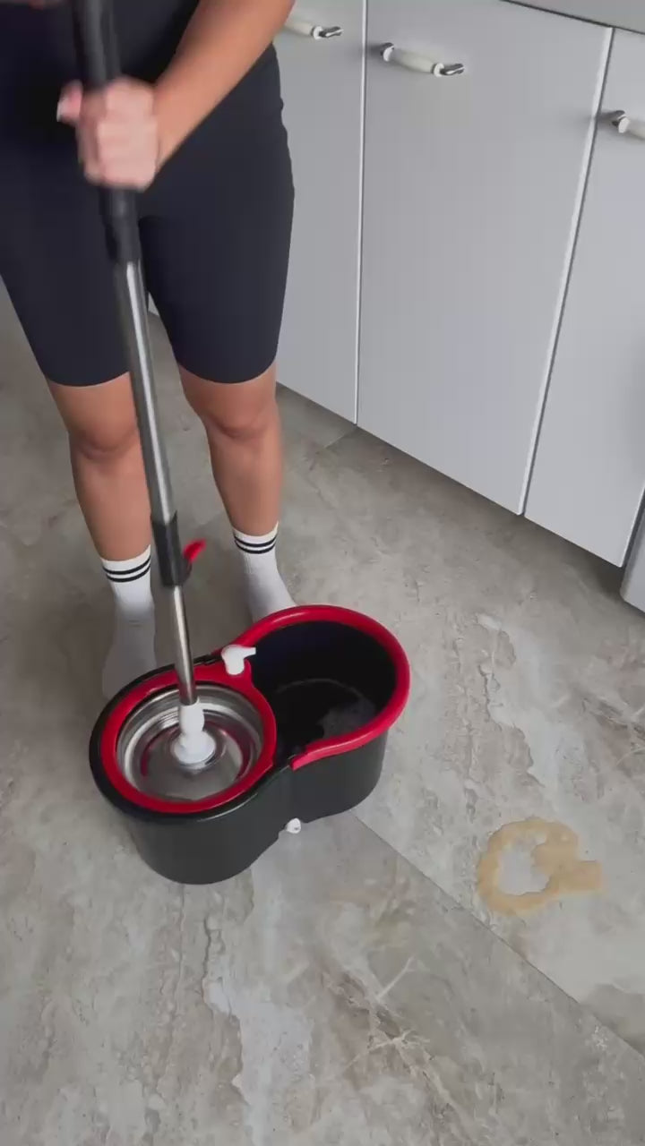 Set Mop Rotativ cu Găleată | SpinClean