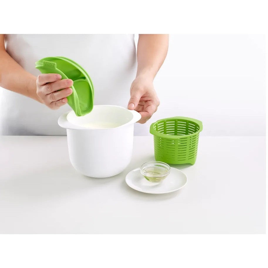 Recipient Pentru Preparat Branza, Capac De Silicon, Cheese Maker Din Plastic, Strecuratoare, 17X14.5X12.8 Cm - vivimall.ro