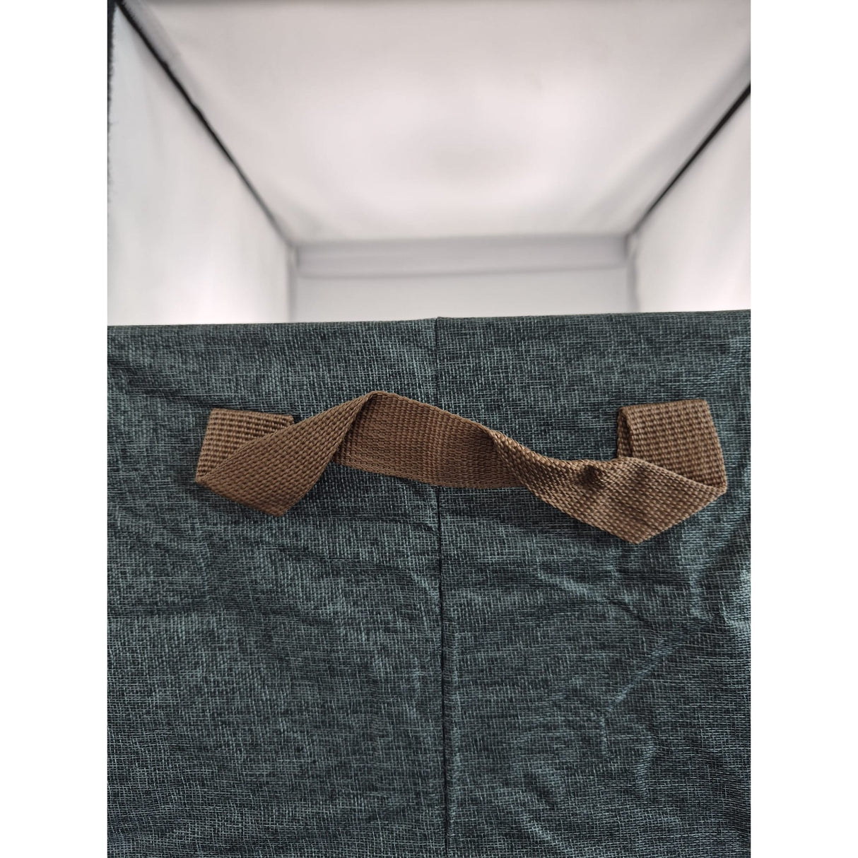 Resigilat: Cutie de Depozitare Tip Cos, Flippy, Material Textil, Pliabila, 47x28x20 cm, 35 l, Cadru Metalic, cu Manere, Maro