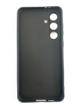 Husă antisoc TPU Matte Samsung S24 FE, detaliu lateral și butoane accesibile