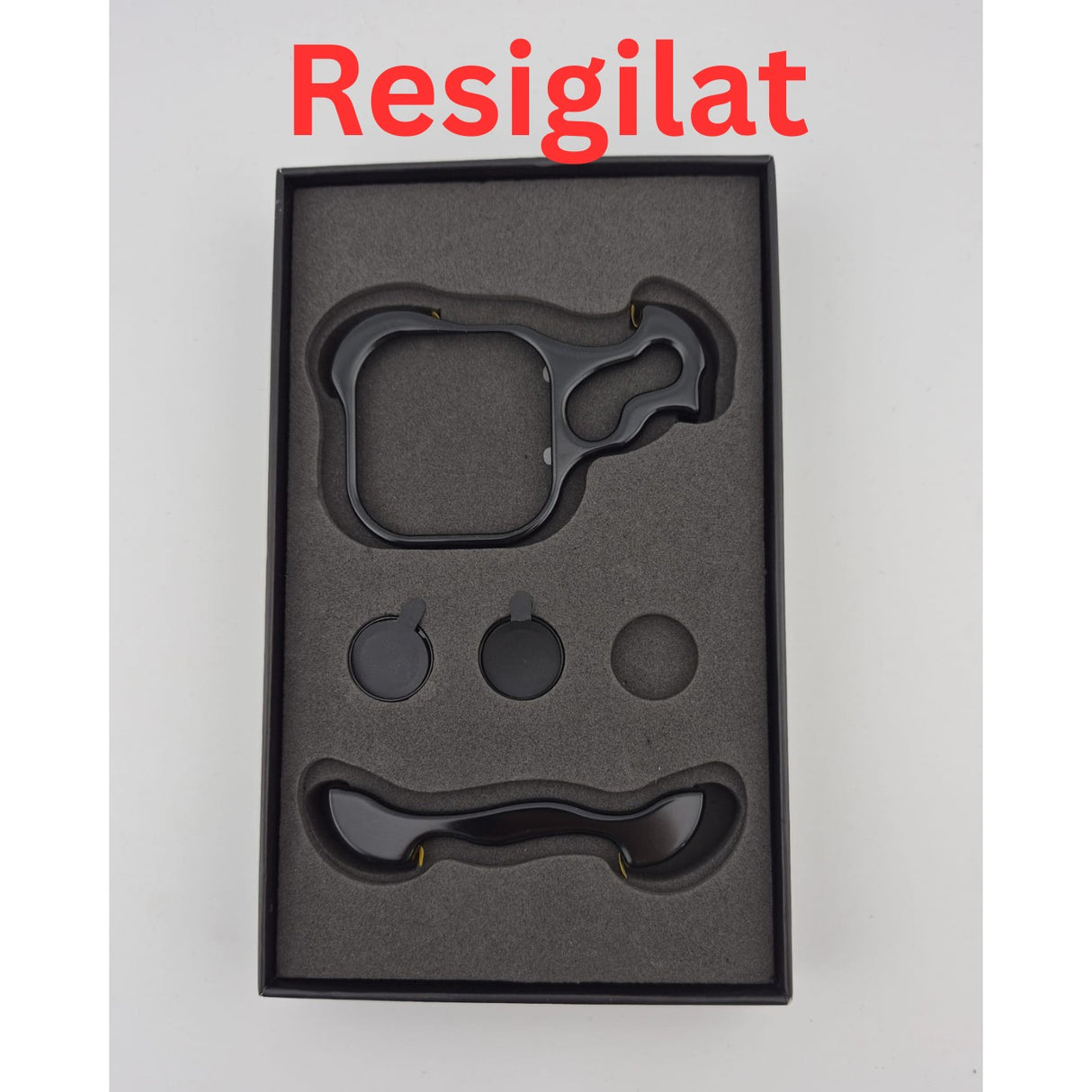 Resigilat: Husa Metalica Compatibila cu iPhone 16 Pro Max, Flippy, Protectie pentru Colturile Telefonului si Camera, Aliaj, Antisoc, Antizgariere, Negru