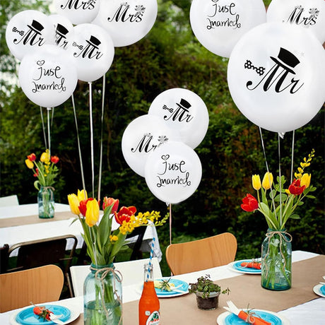 Set 10 Baloane din Latex, Vivimall, Model Party Casatorie, Mr&Mrs Just Married, 2.8 g, 30 cm, Alb/Negru - vivimall.ro
