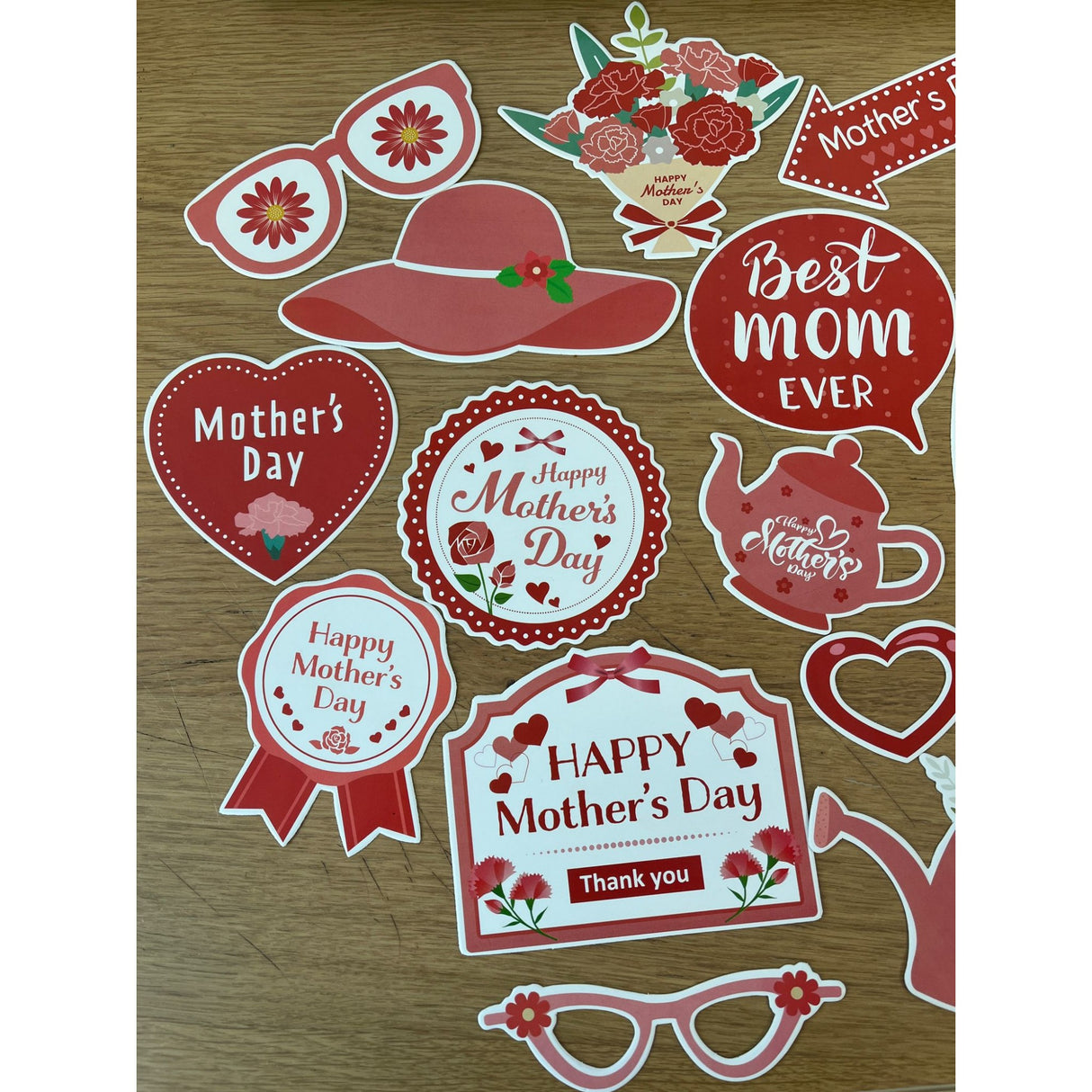 Set 18 Accesorii Pentru Petrecere Ziua Mamei | PartyMoments - vivimall.ro