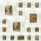 Set 24 pungi cadou Vivimall, imprimeu tematica Craciun, model random, din hartie, 18.5 x 22.5 x 8.5 cm, multicolor - vivimall.ro