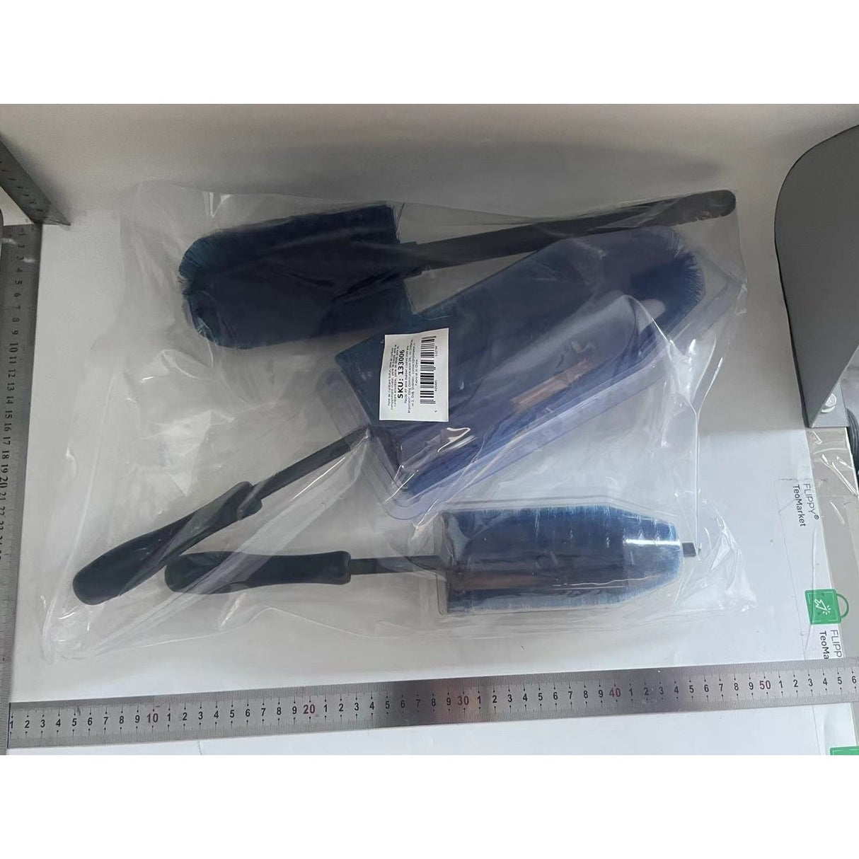 Set 3 piese cosmetică auto, perii pentru anvelope și detalii | AutoCare - vivimall.ro