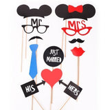 Set 31 de Accesorii pentru Petrecere, Vivimall, Props pentru Coltul de Poze, Ochelari, Palarii, Mustata, Cravata, Tematica Nunta, Multicolor - vivimall.ro