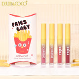 Detaliu aplicator lip gloss Kevin&Coco Fries Baby, textură lichidă lucioasă, prim-plan
