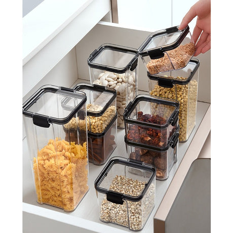 Set 8 Recipiente Din Plastic, Pentru Alimente/Obiecte, Inchidere Ermetica, 2 X 460 Ml, 3 X 700 Ml, 2 X 1300 Ml, 1 X 1800 Ml, Transparent - vivimall.ro