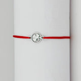 Bratara Martisor pentru Dama, Jolie, Model Trifoi cu Inima, Set 12 bucati, Pandativ Argintiu din Inox cu Snur Rosu Ajustabil - vivimall.ro