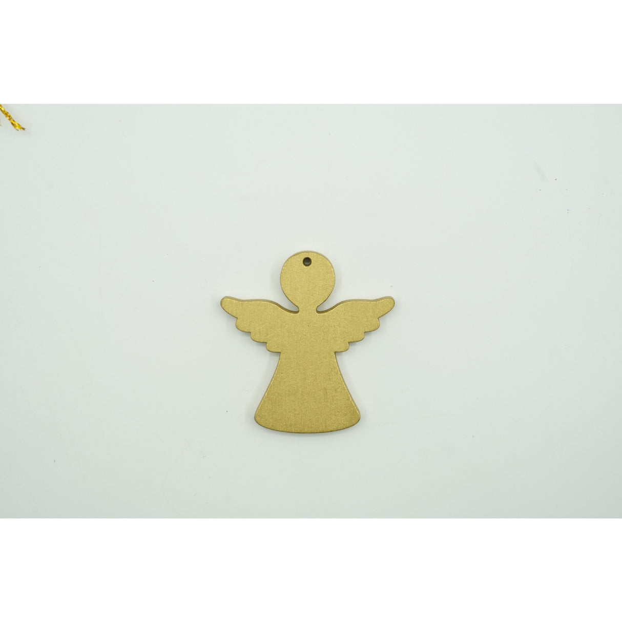 Set de 24 ornamente de brad, Vivimall, de tip Glob, Multicolor, din polistiren, cu finisaj sclipitor , cutie  3  cm adancime x 20  cm lungime x 14  cm inaltime - vivimall.ro