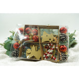 Set de 24 ornamente de brad, Vivimall, de tip Glob, Multicolor, din polistiren, cu finisaj sclipitor , cutie  3  cm adancime x 20  cm lungime x 14  cm inaltime - vivimall.ro