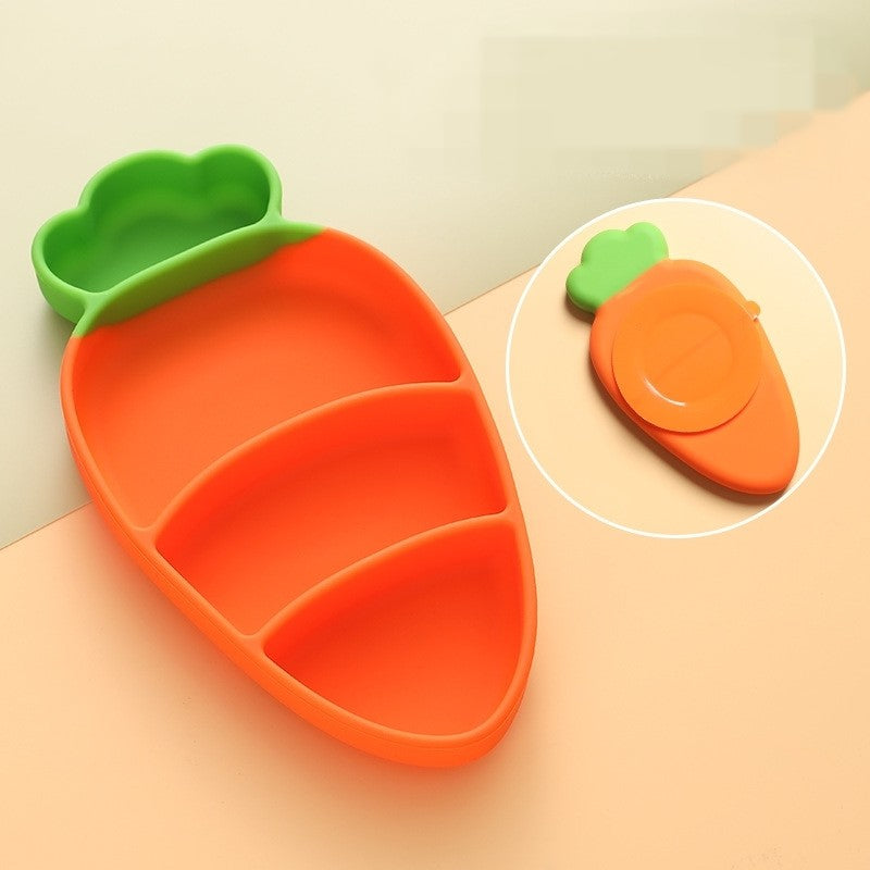 Set diversificare bebelusi Vivimall, din silicon, 23.5 x 12.5 cm, 1 farfurie compartimentata in forma de morcov, lingurita si furculita, pai, perie pai, fara alergeni, ventuza fixare,  forma creativa,  portocaliu - vivimall.ro