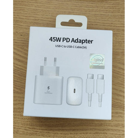 Adaptor Fast Charge 45W PD 3.0 alb, port USB Type-C, vedere laterală compactă