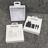 Cablu USB-C la USB-C 1 metru inclus în setul Fast Charge 45W, detaliu conector