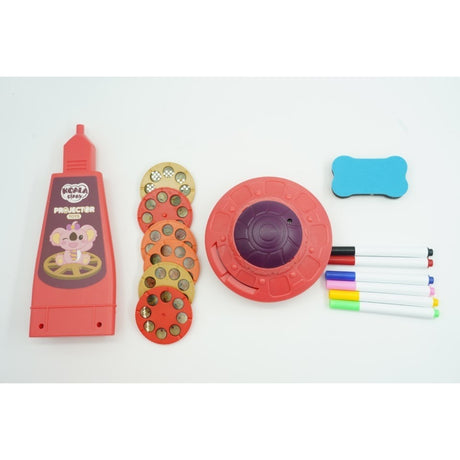 Set jucarie educativa proiector cu masa pentru desen, 48 de imagini, 6 discuri de proiectare, creioane colorate, cutie depozitare, +3 ani, Rosu - vivimall.ro