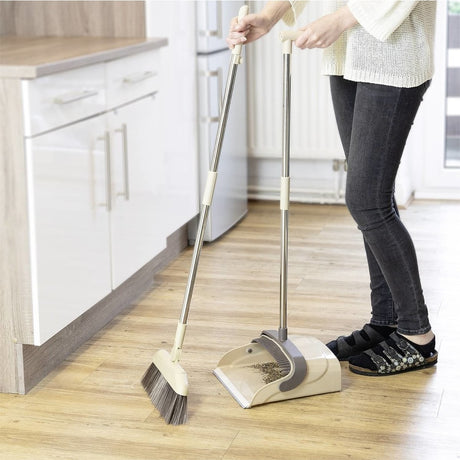 Set Matura Si Faras Cu Coada, Pentru Uz Casnic, Plastic/Otel, /Bej, Depozitare Verticala, Resigilat - vivimall.ro