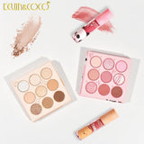 Lipgloss inclus în setul Kevin&Coco Model Teddy, textură lichidă cu strălucire naturală