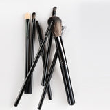 Преносим комплект за грим от 7 части с черен калъф