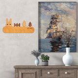 Suport pentru Chei, Vivimall, din Lemn, Aplicare fara Perforare, Adeziv Inclus, 5 Carlige Albe, Model Iepure, Greutate Suportata 5 kg, 13.5 x 22 cm, Maro - vivimall.ro