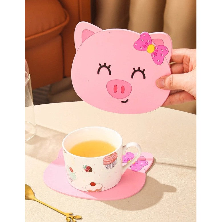 Suport pentru Pahar, Vivimall, Model Urs Purcelus, din PVC, 15.5x15.5 cm, Rezistent la Caldura, Roz - vivimall.ro