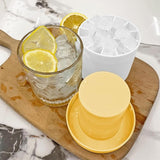 Tava de Gheata din Silicon cu Capac, Vivimall, Forma de Gheata pentru Racirea Bauturilor, in Forma de Pahar, Silicon fara BPA, Cuburi de Gheata, 9x8.5x8 cm, Galben - vivimall.ro