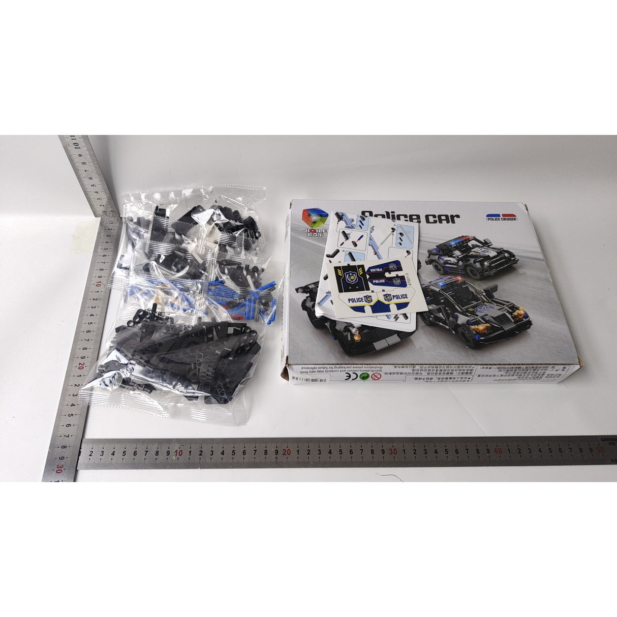 Set de Constructie Masina de Politie 4x4, Vivimall, 28x21cm, 243 de Piese, 6 ani, Negru - vivimall.ro