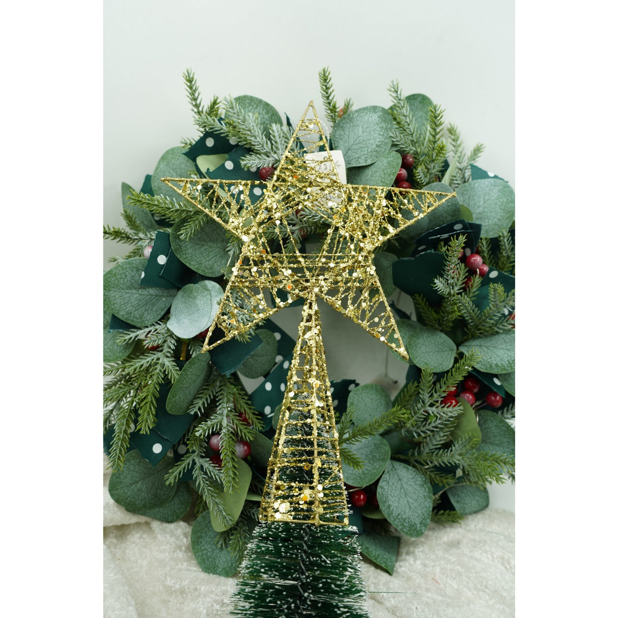 Varf decorativ de brad, Auriu, in forma de Stea, infasurata, din Plastic/Metal, 20 cm x 28 cm, Interior/Exterior, Vivimall - vivimall.ro