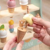 Jucarie Educativa Montessori din Lemn, Flippy, Stand de Inghetata Interactiv cu 25+ Accesorii, Include Meniu si Bani de Jucarie, Dezvolta Motricitatea si Abilitatile Sociale, 3ani+, Multicolor - vivimall.ro